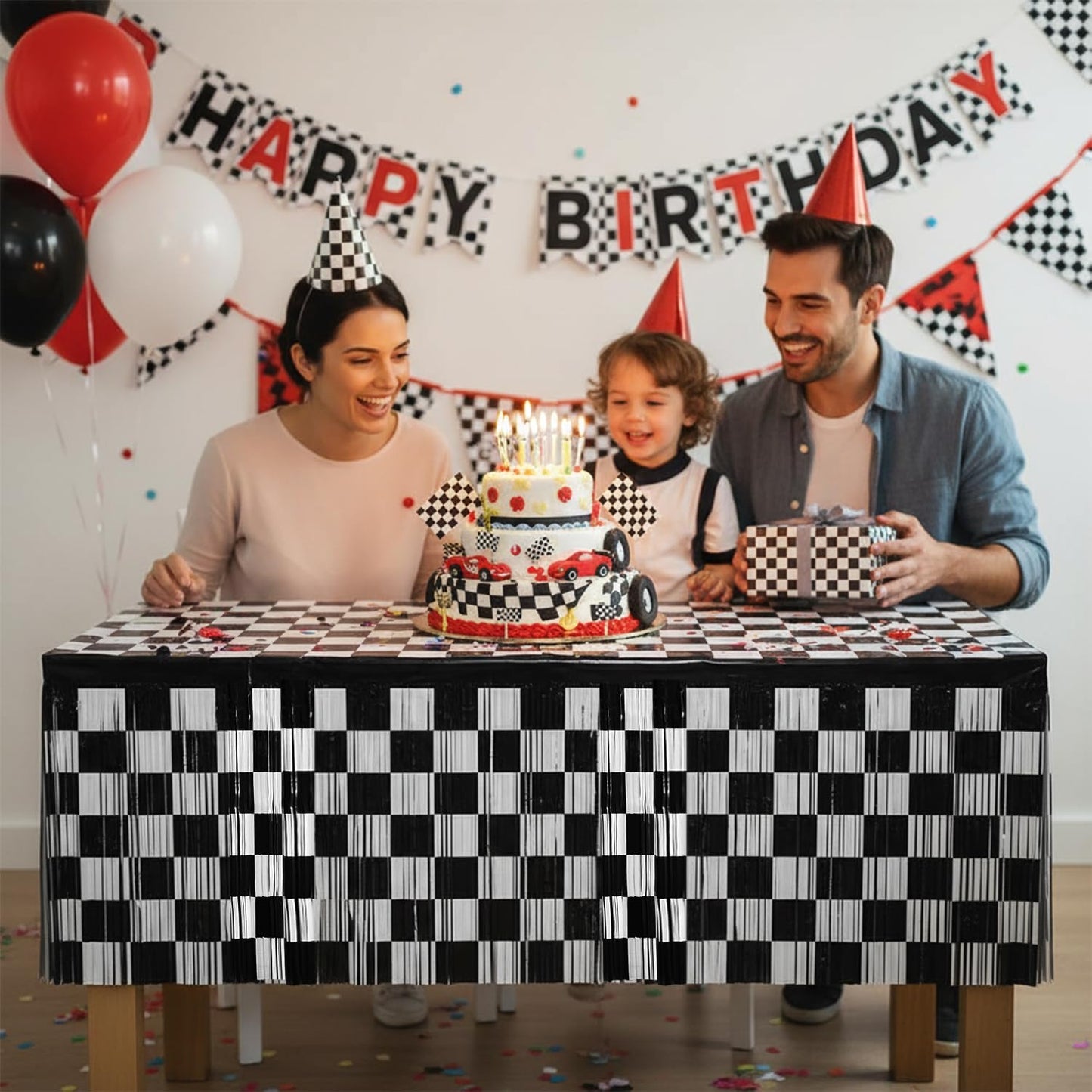 Falda de mesa metálica con flecos oropel para fiesta cumpleaños paquete 2 cortinas 29.5 x 108 pulgadas negro y blanco a cuadros