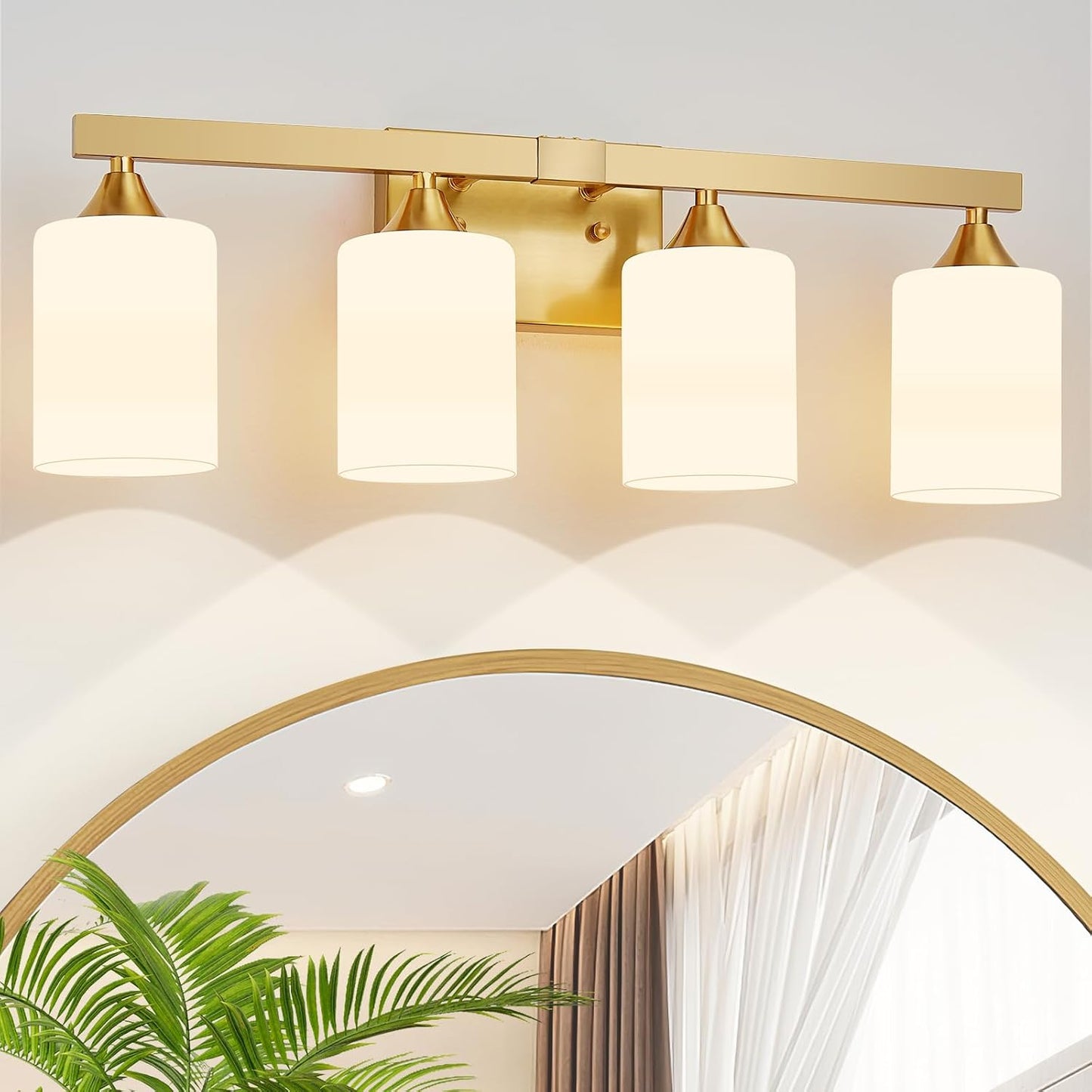 Lámpara baño 4 luces dorada vidrio blanco lechoso E26