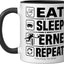 Taza de cerámica para pickleball Eat Sleep Erne Repeat negra/blanca