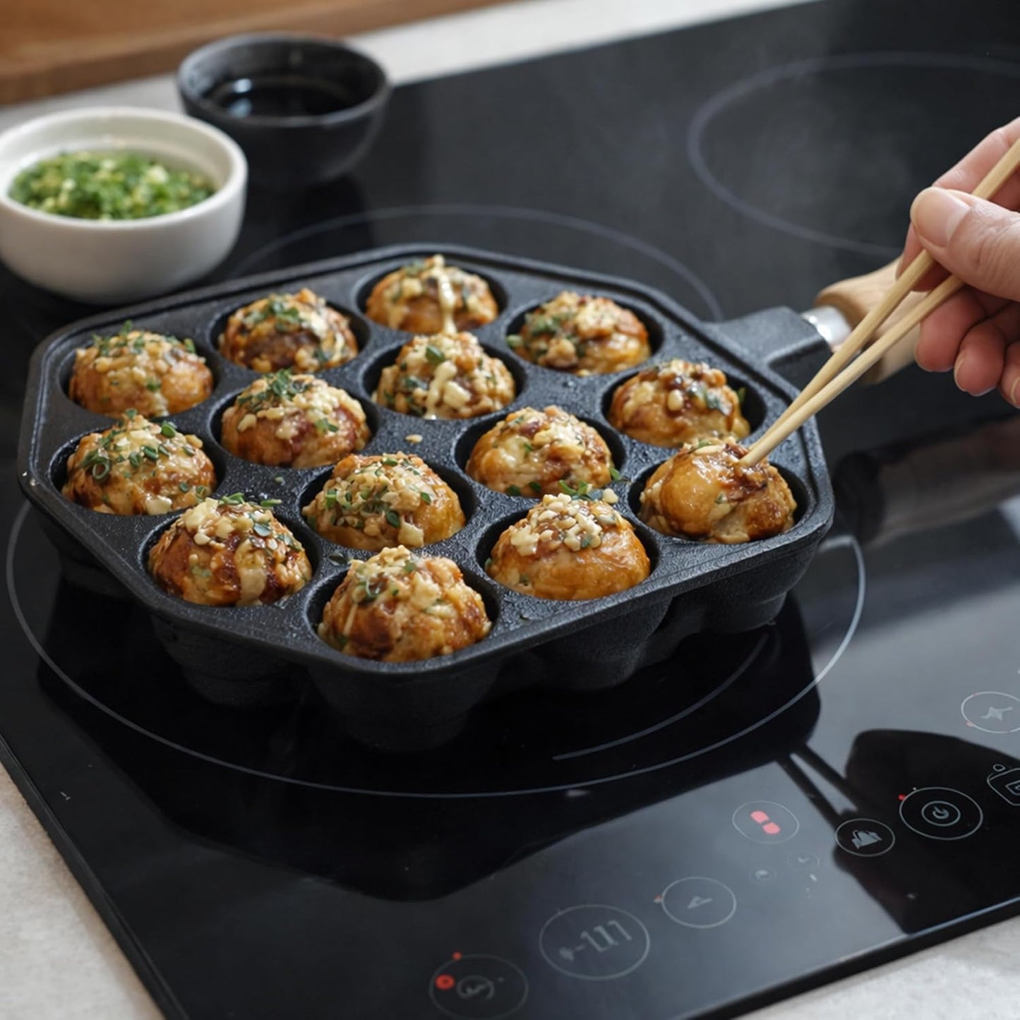 Sartén Hierro Fundido Takoyaki 14 Agujeros Comp Inducción
