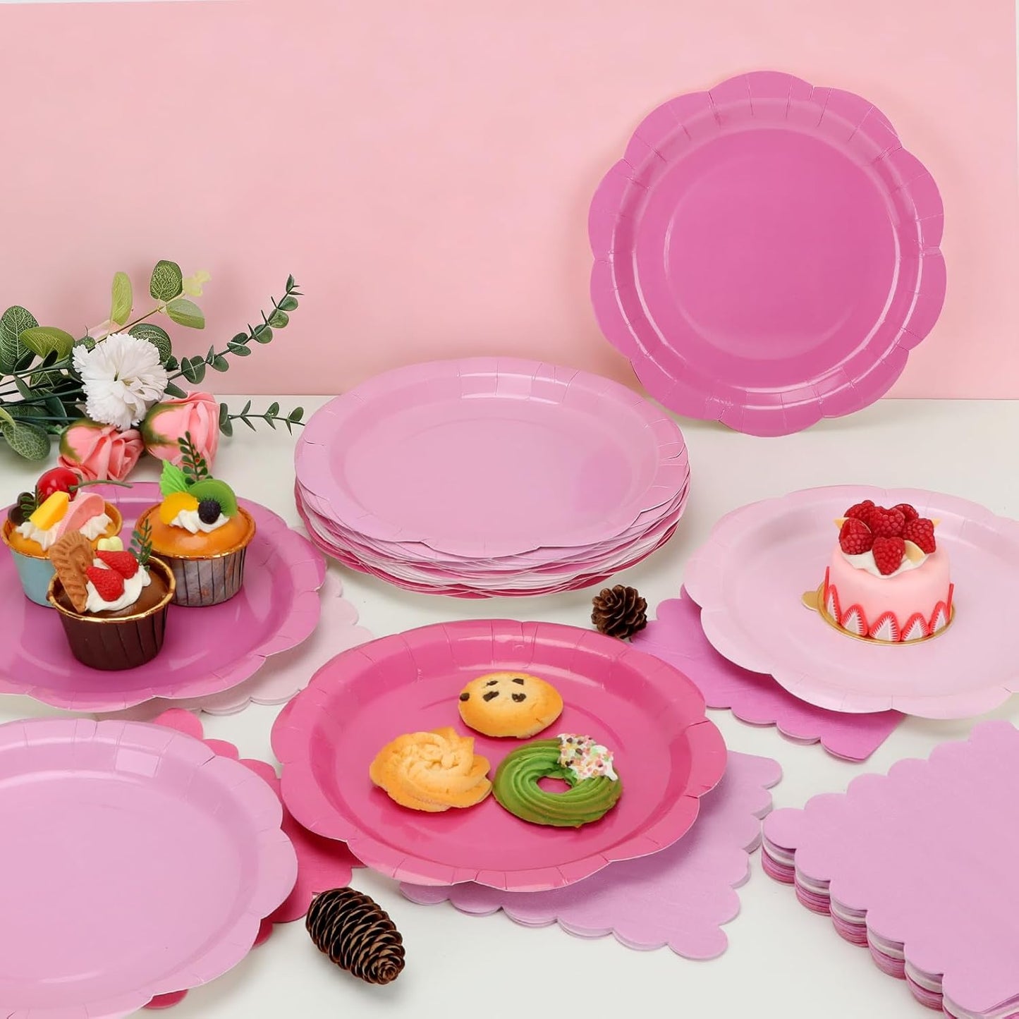 Juego de 96 platos y servilletas rosados para fiestas, platos festoneados de 9 pulgadas