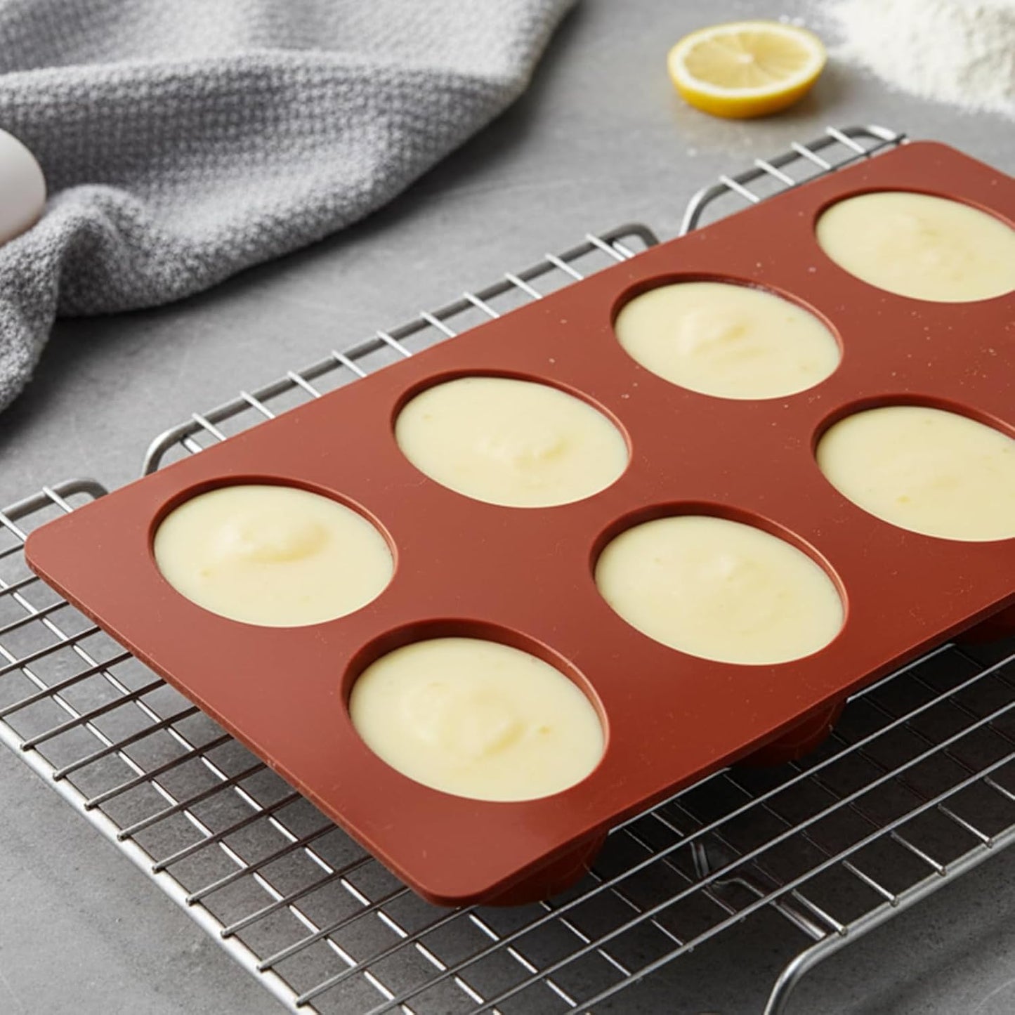 Molde silicona 8 cavidades huevo Pascua para hornear