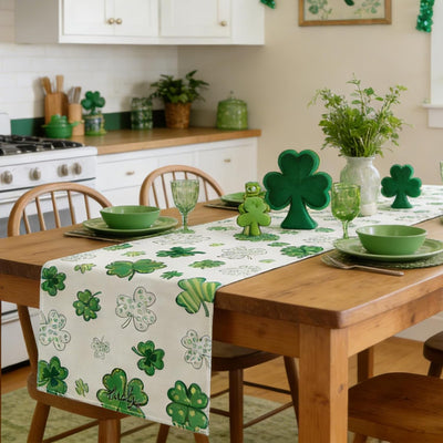 Decoración camino mesa San Patricio trébol verde lino primavera