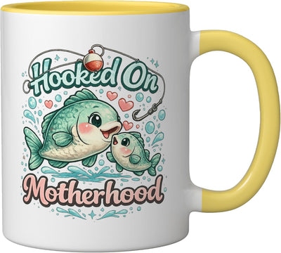 Taza Cerámica para Mamá de Pesca en Amarillo/Blanco