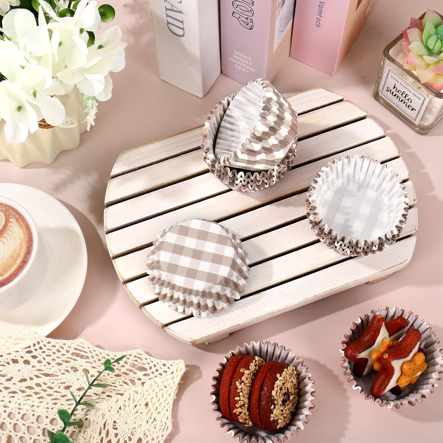 300 Pzas Papel Cuadros Marrón para Cupcakes y Muffins