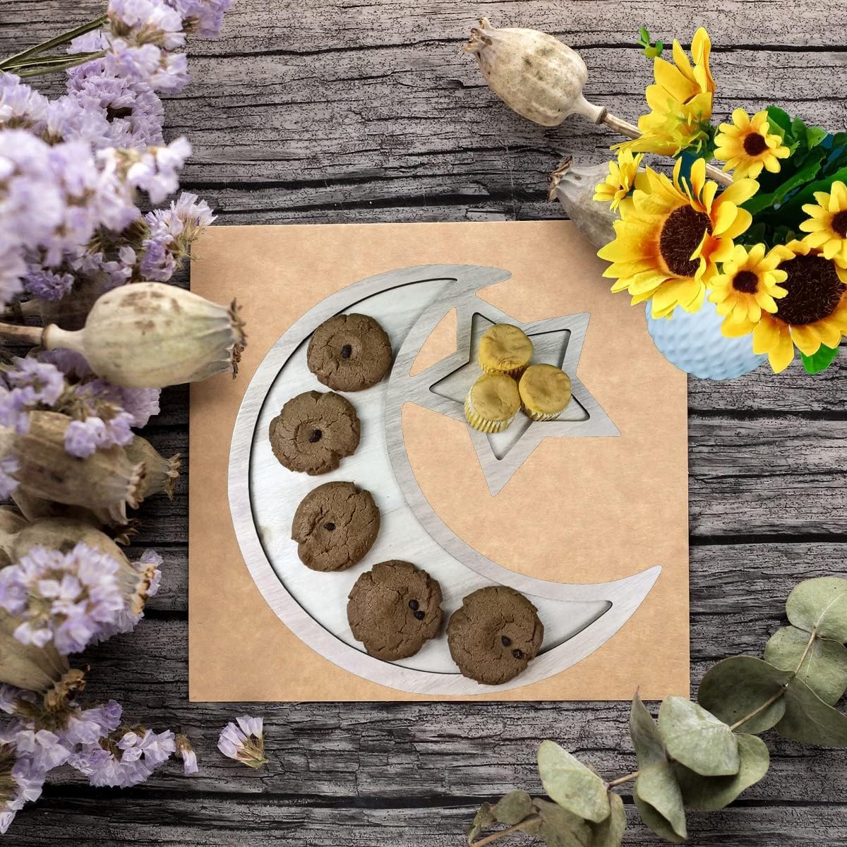 Bandeja madera postre Eid Mubarak con estrella luna