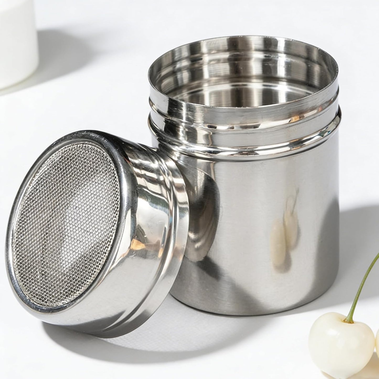 Coctelera azúcar polvo matcha canela con tapa draga cocina