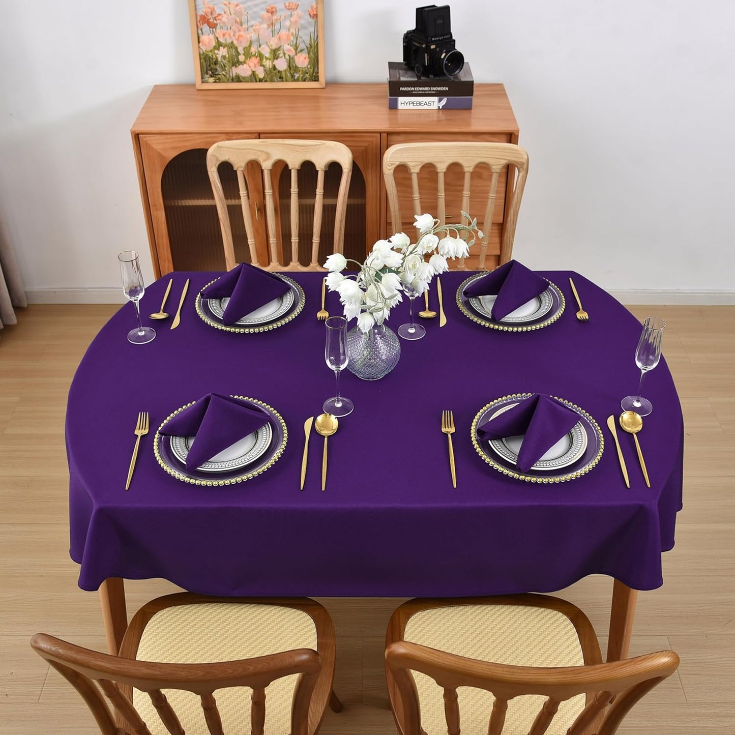Mantel ovalado de poliéster 60 x 84 pulgadas resistente a manchas y arrugas lavable a máquina para comedor fiesta de bufé uso al aire libre color morado