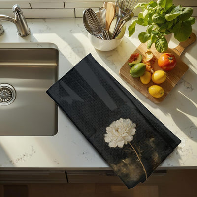 Toalla negra vintage de flores oscuras para cocina y baño
