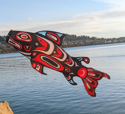 Totem Salmon Fish Windsock 40pulg para patio jardín barco