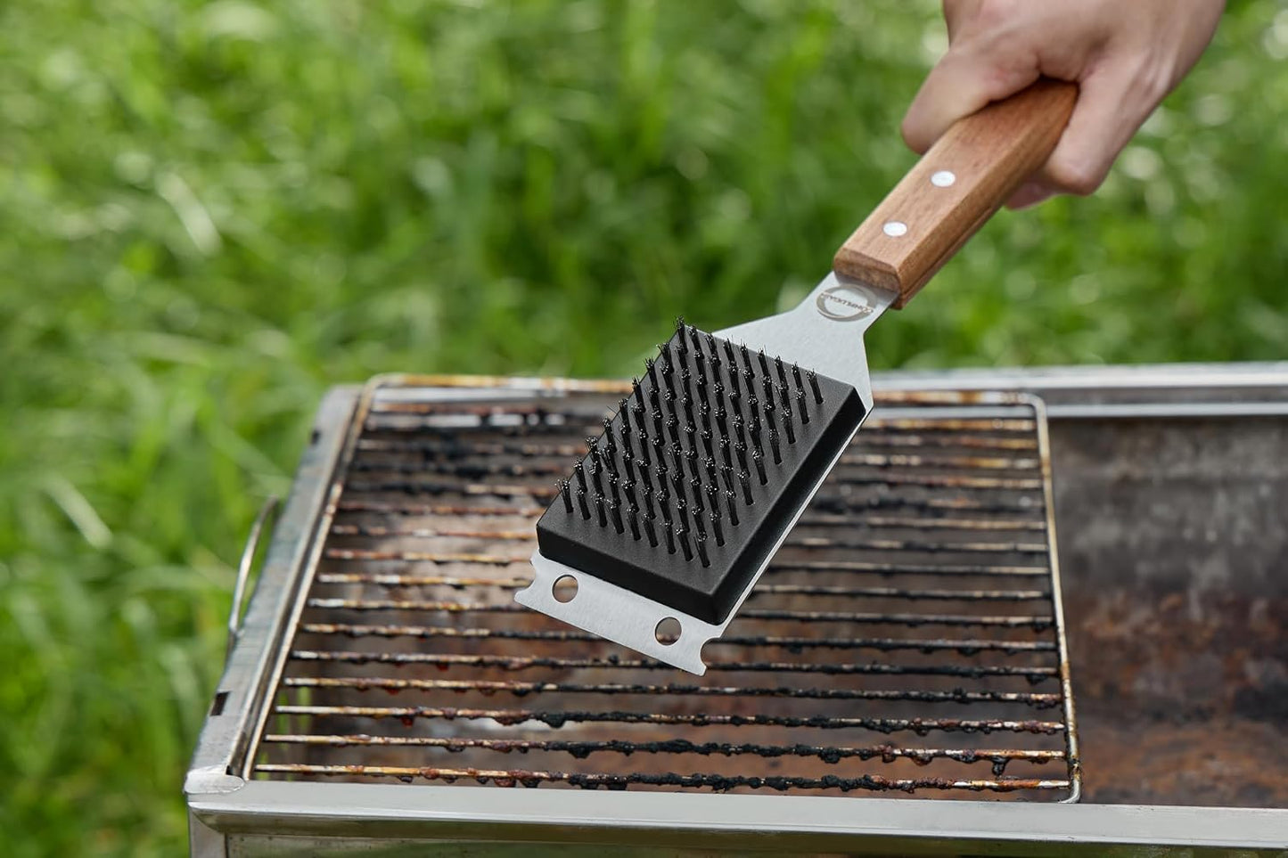 Cepillo parrilla acero inox reemplazable mango madera