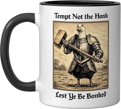 Taza de cerámica Silly Medieval Goose Knight Meme Negro/Blanco