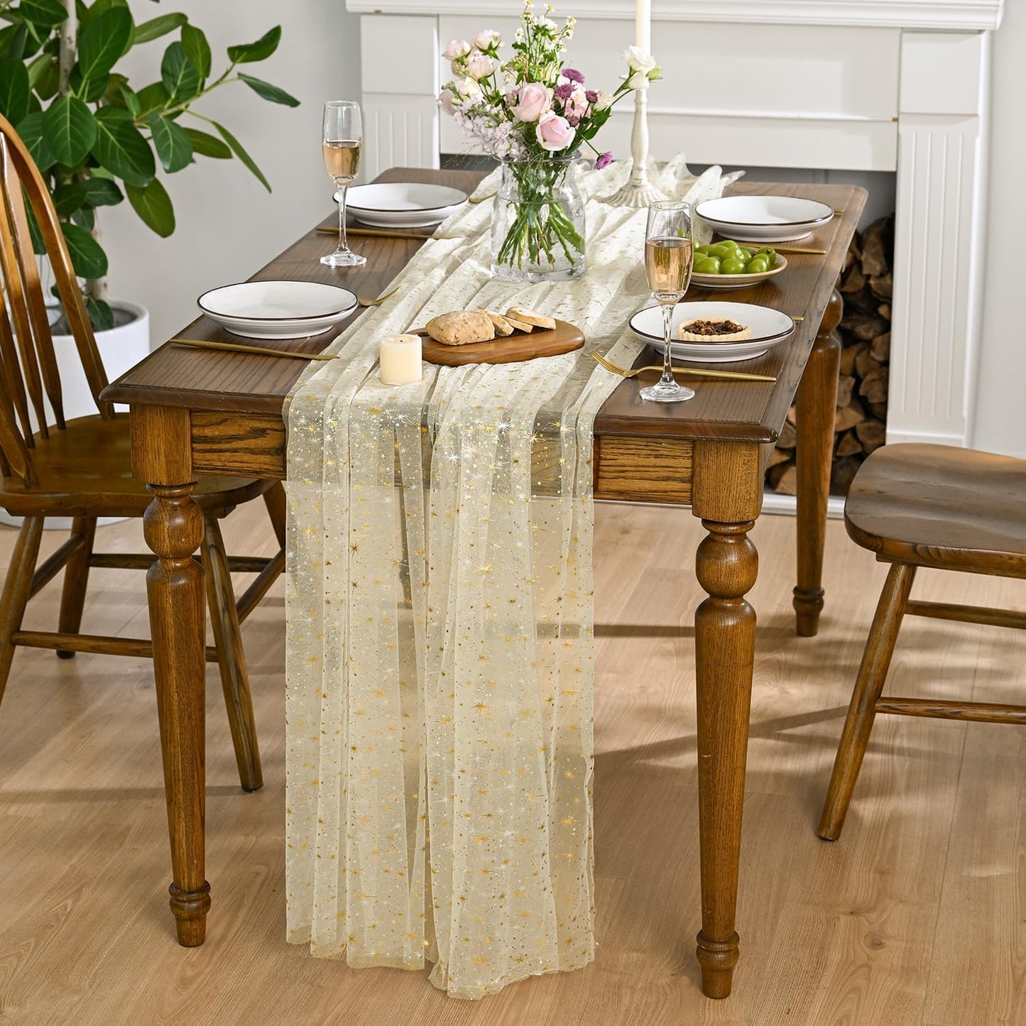 Mantel cuadrado gasa beige dorado 60x60pulg con lentejuelas