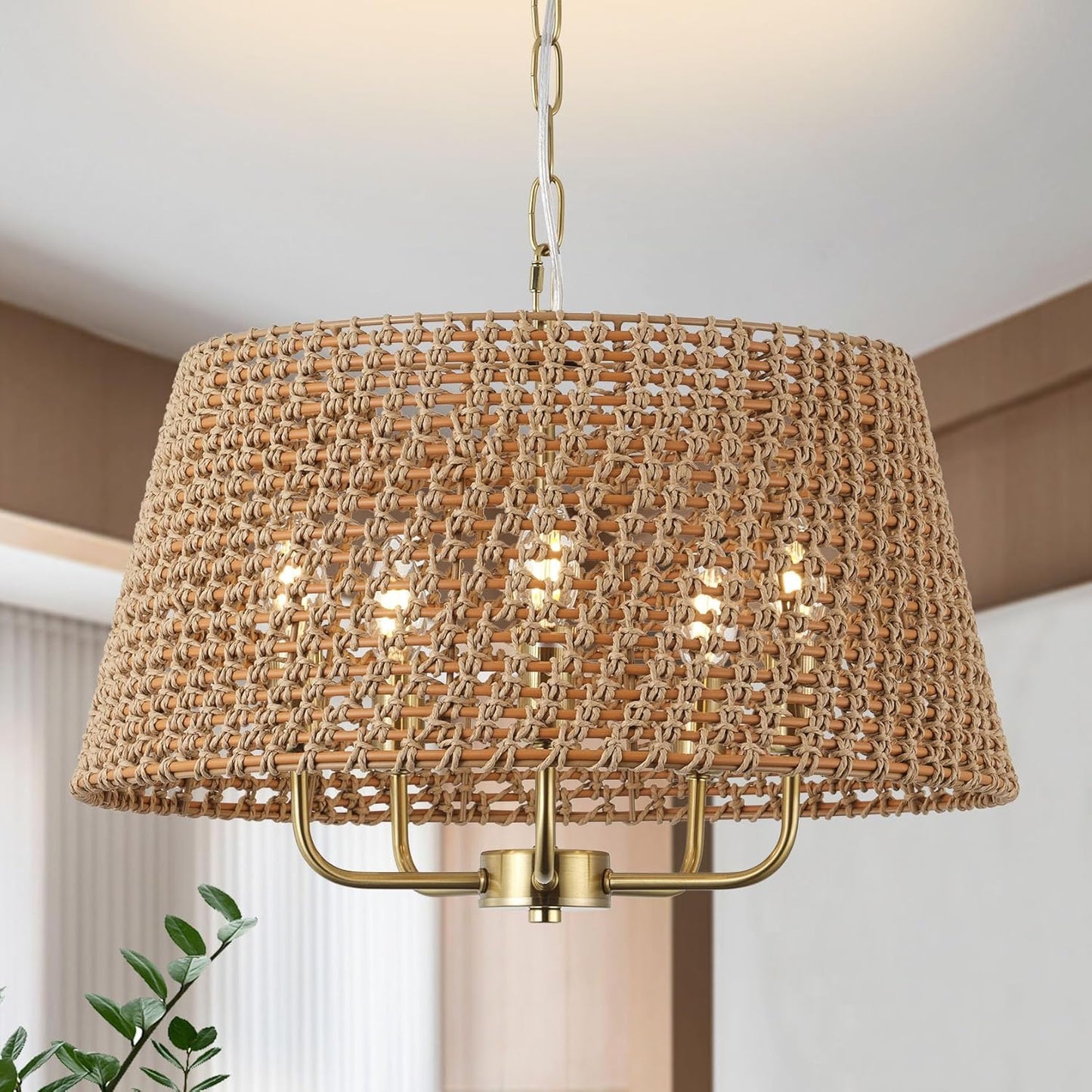 Candelabro ratán 20pulg 5 luces pantalla T para comedor dormitorio