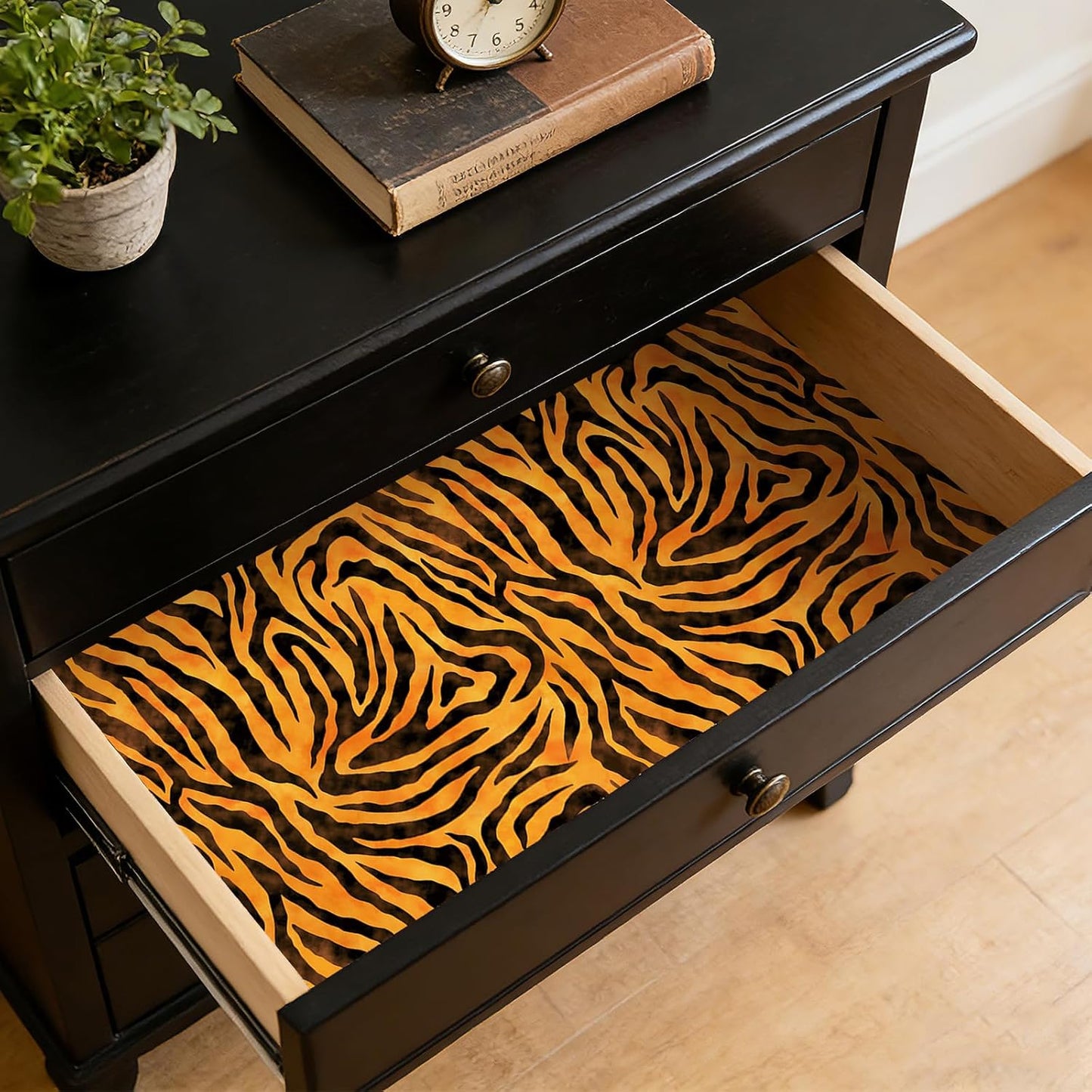 Papel tapiz retro rayas tigre autoadhesivo 17.5x80pulg