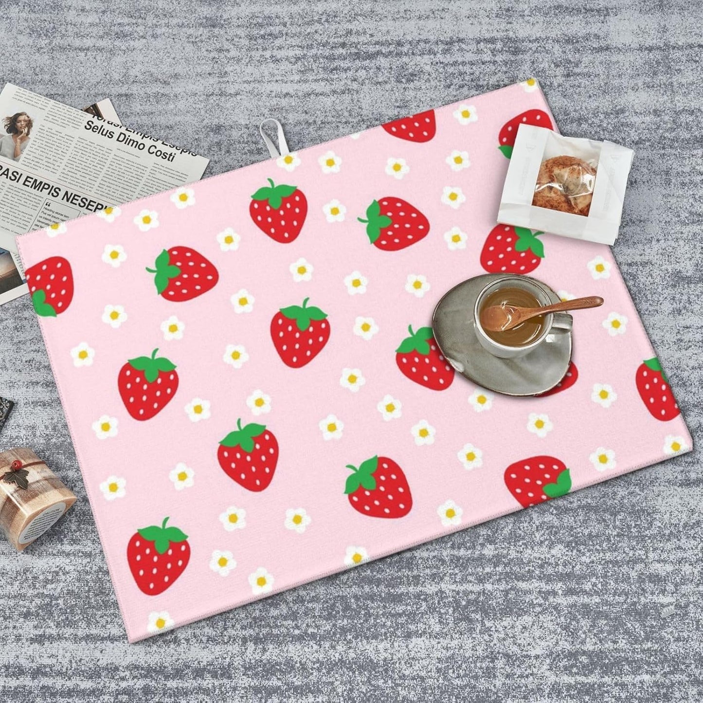 Tapete secador de platos de fresas para encimera de microfibra