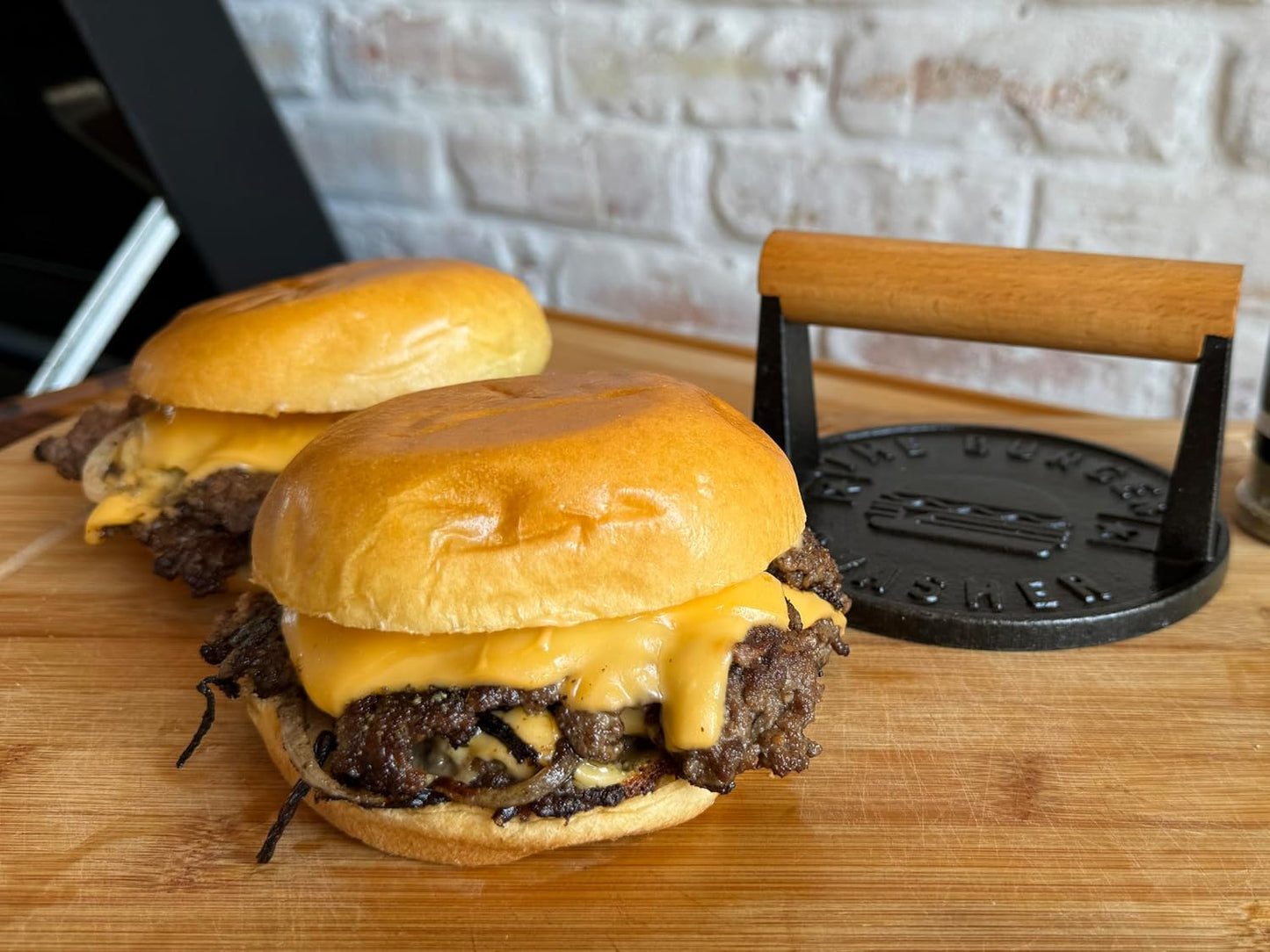 Prensa hamburguesa hierro fundido resistente al calor 30 pzas