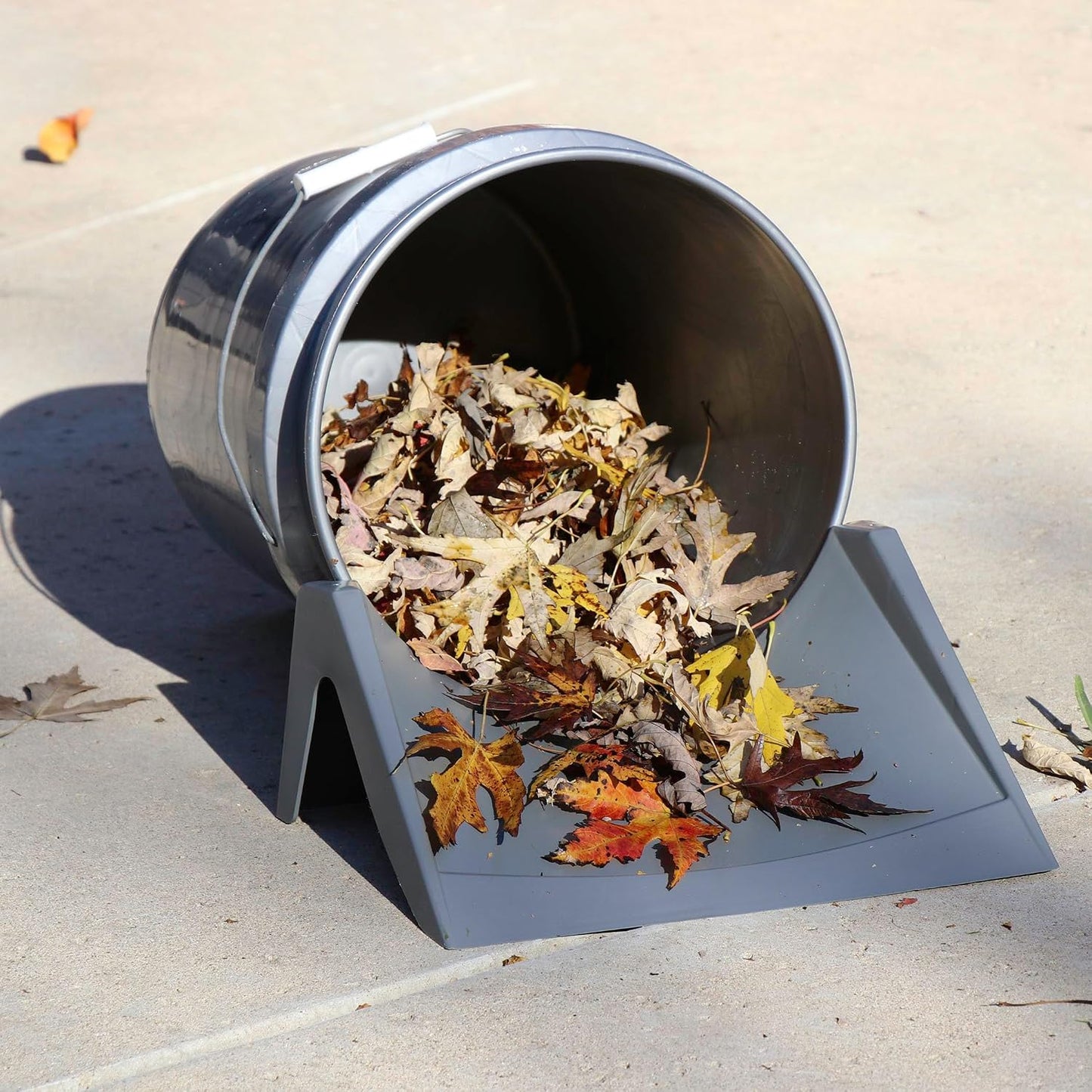 Cuchara con clip para cubos 5gal herramienta limpieza