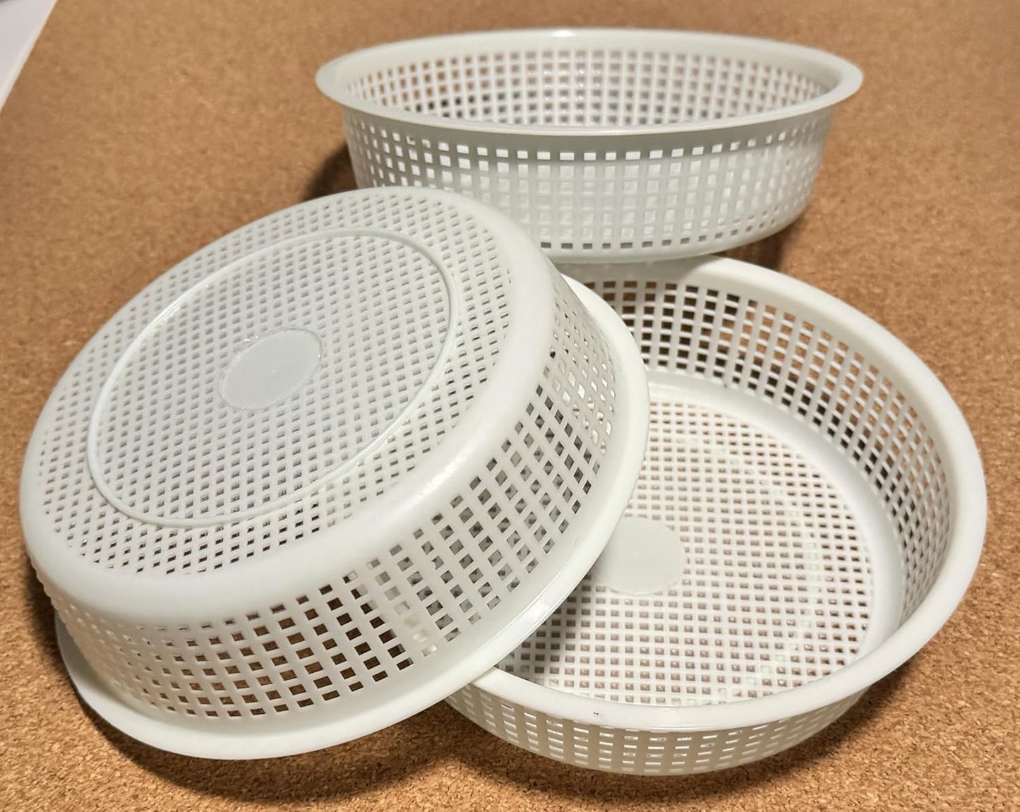 3 moldes de queso mediano para 1/2 cuarto de galón blancos