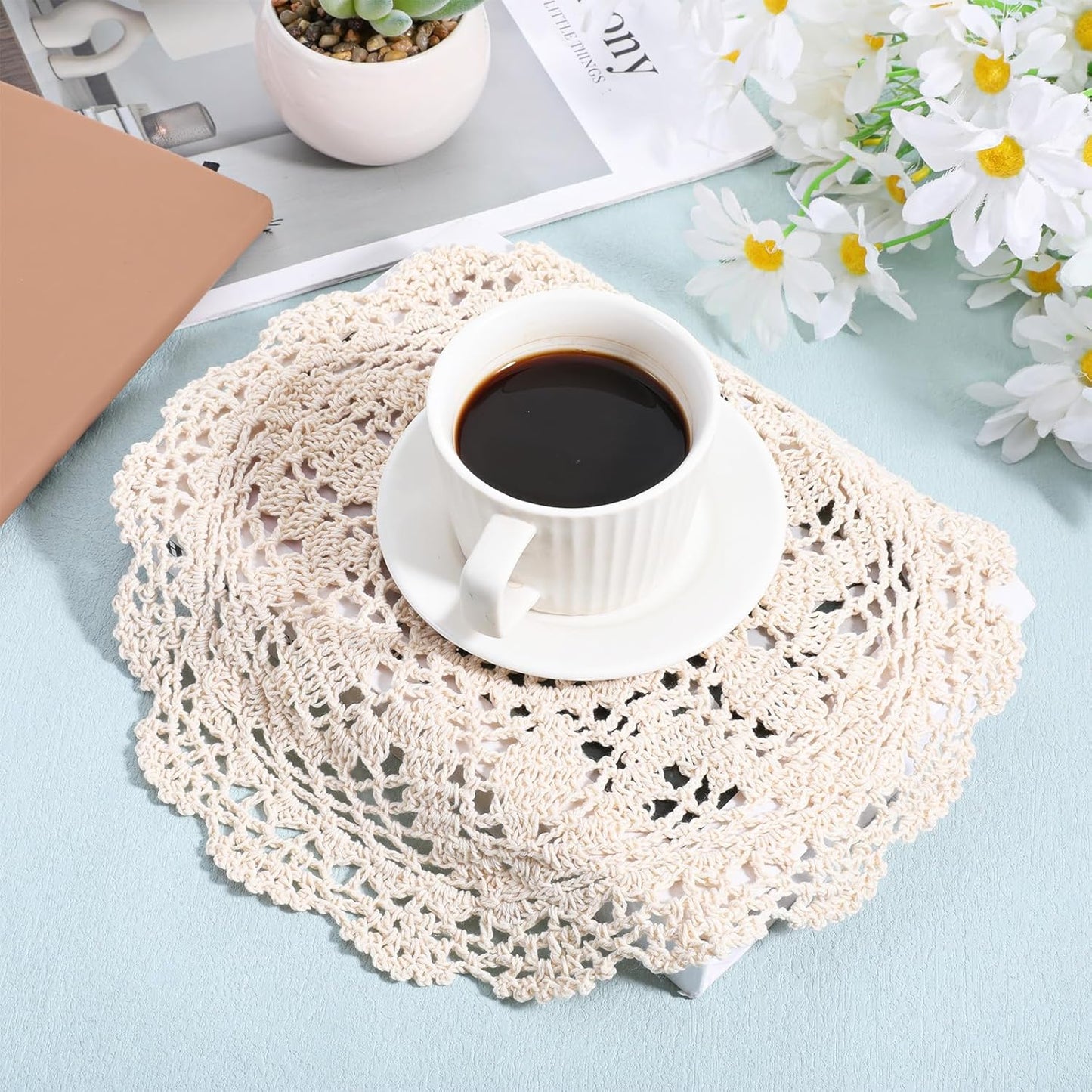 Manteles de encaje de ganchillo beige para mesa rústica y eventos
