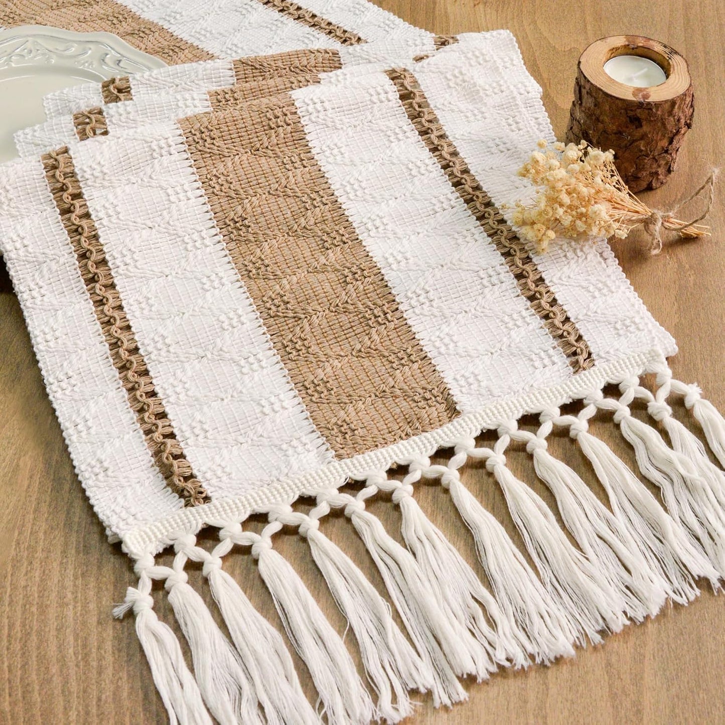 Camino de mesa bohemio FEXIA para sala de estar con borlas y decoración rústica