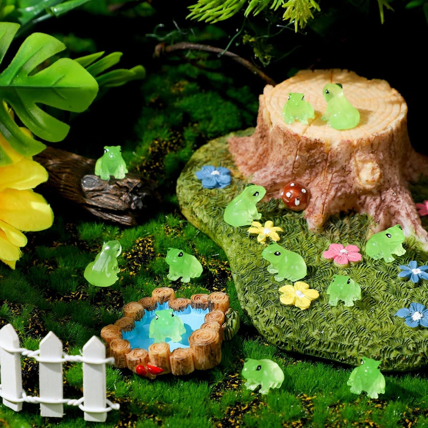 70 Ranas Resina Miniatura Brillan en Oscuridad Decoración Hogar
