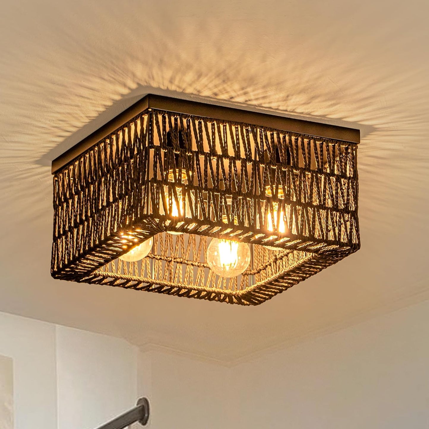 Lámpara techo ratán negro 4 luces cuadrada dormitorio