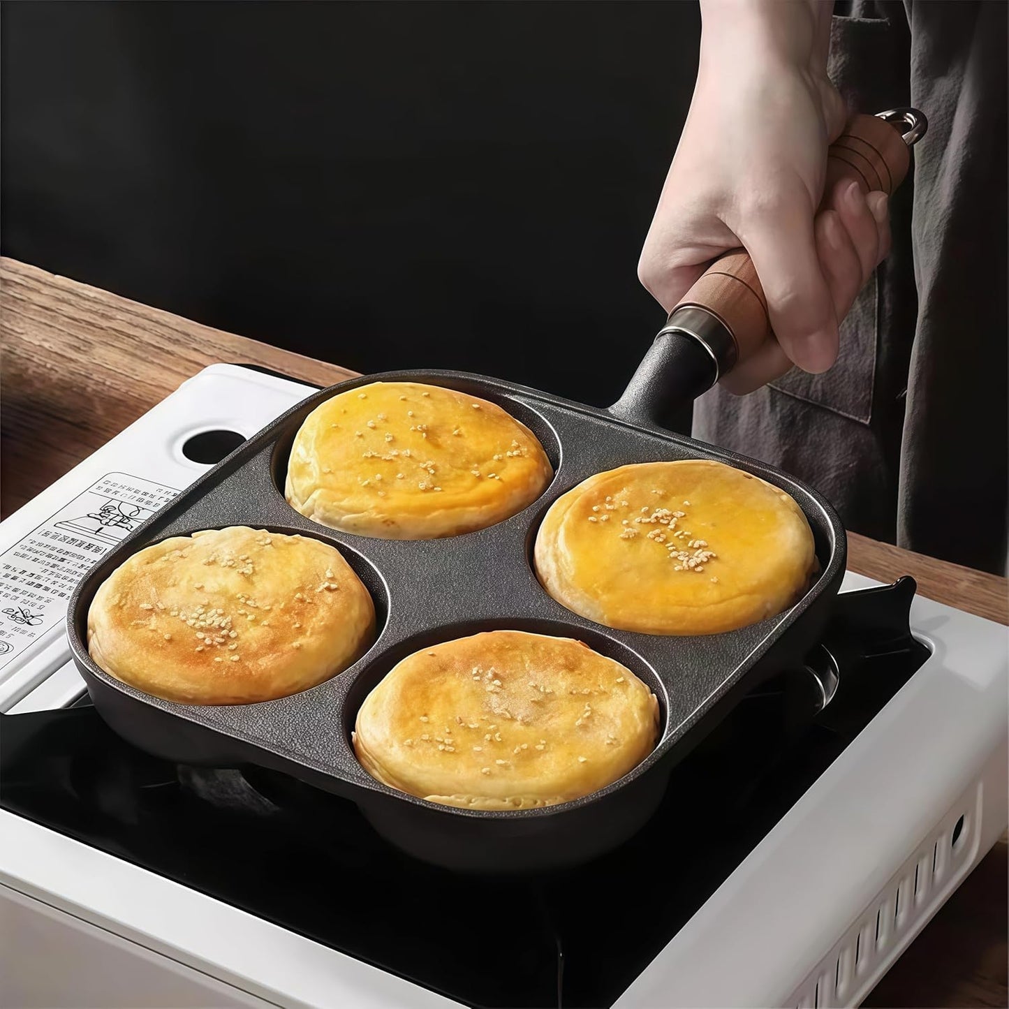 Sartén de hierro fundido para huevos 4 agujeros Plett
