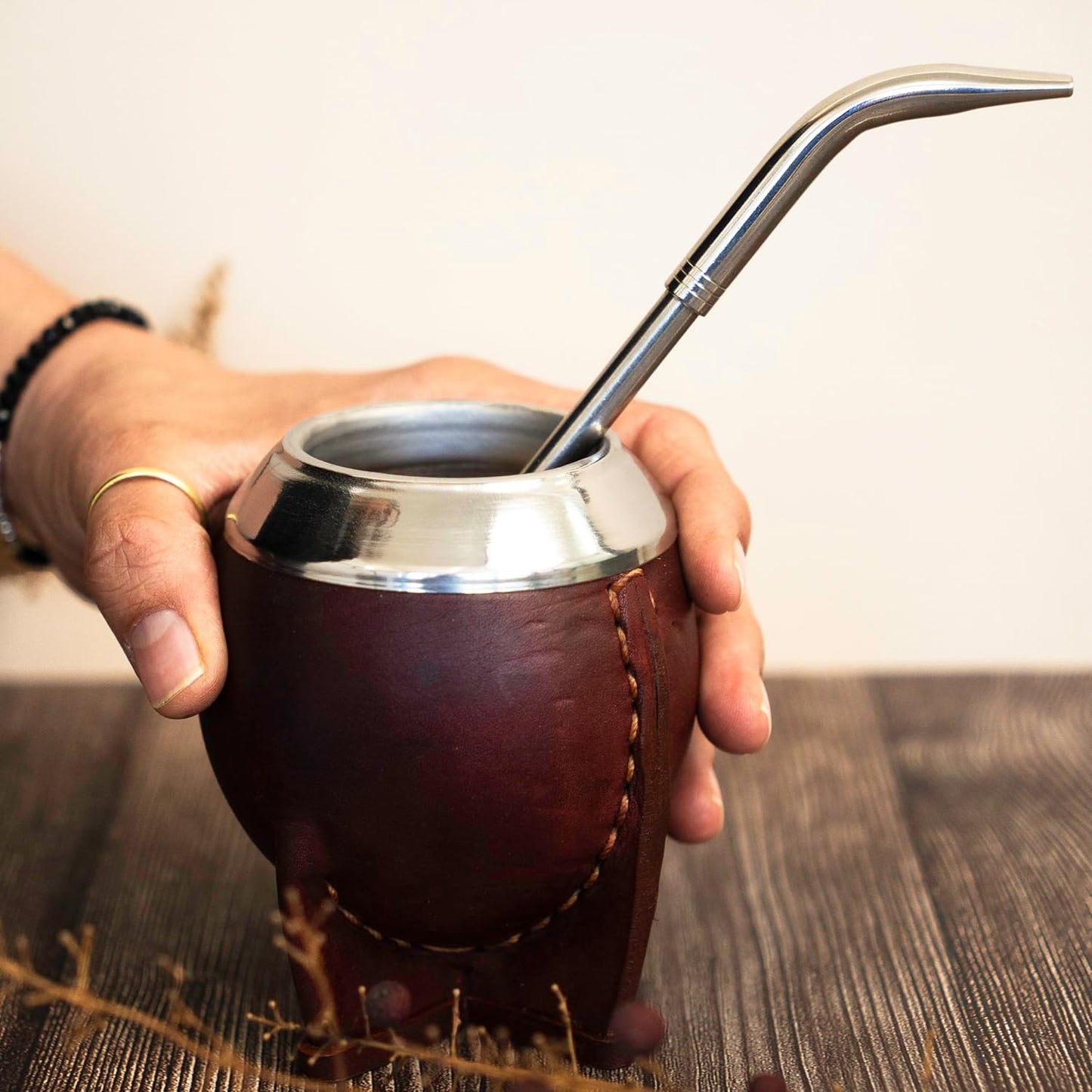 Vaso mate gourda torpedo hecho en Argentina marrón