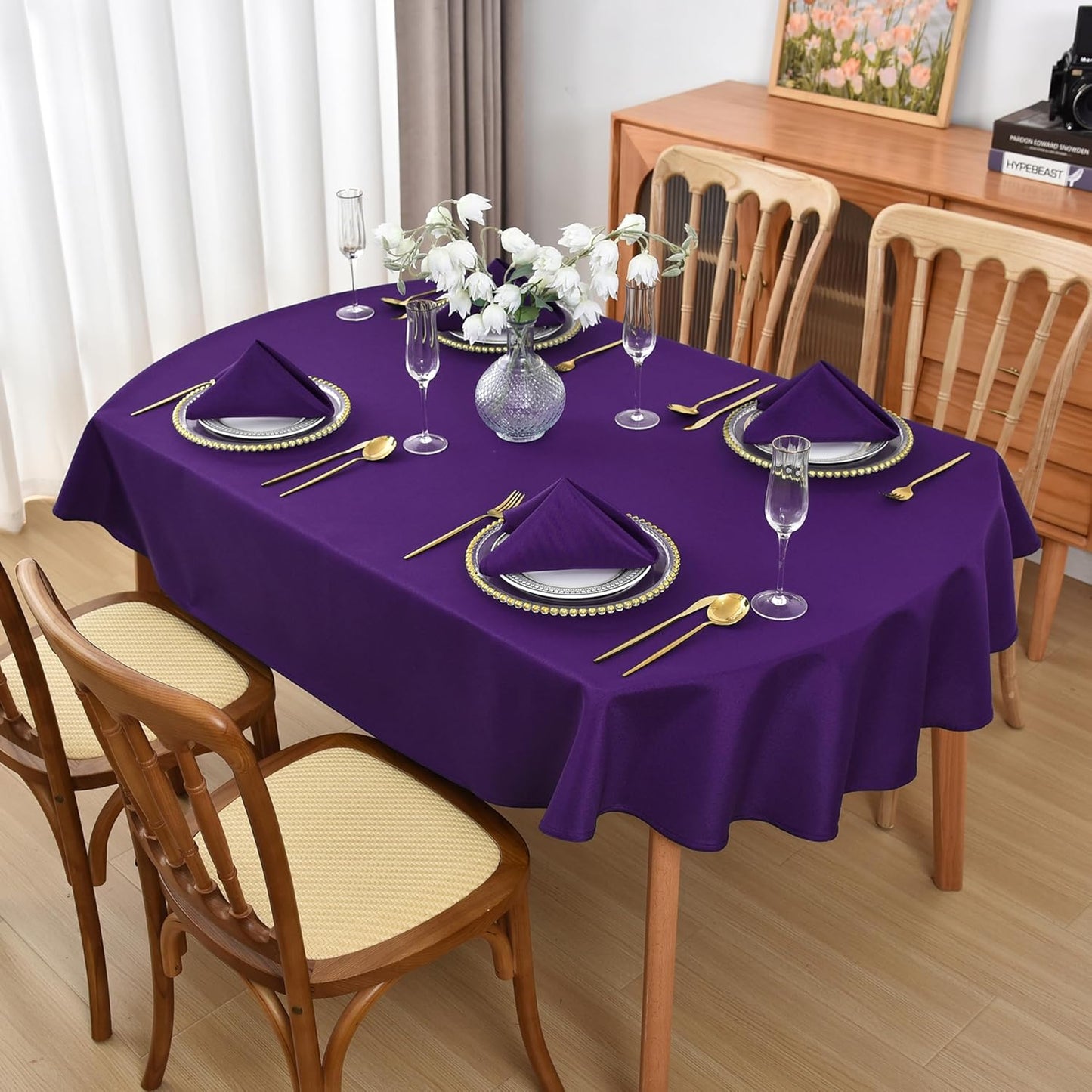 Mantel ovalado de poliéster 60 x 84 pulgadas resistente a manchas y arrugas lavable a máquina para comedor fiesta de bufé uso al aire libre color morado