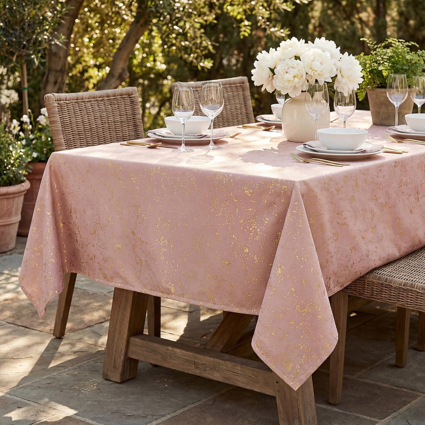Mantel rectangular rosa 52x70pulg con lentejuelas doradas