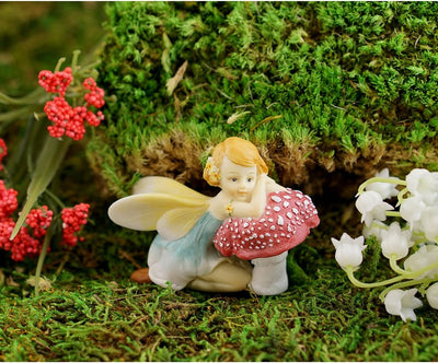 Figura hada flores setas terrario miniatura