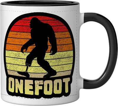 Taza cerámica para amputado unipodal con dibujo Bigfoot al atardecer