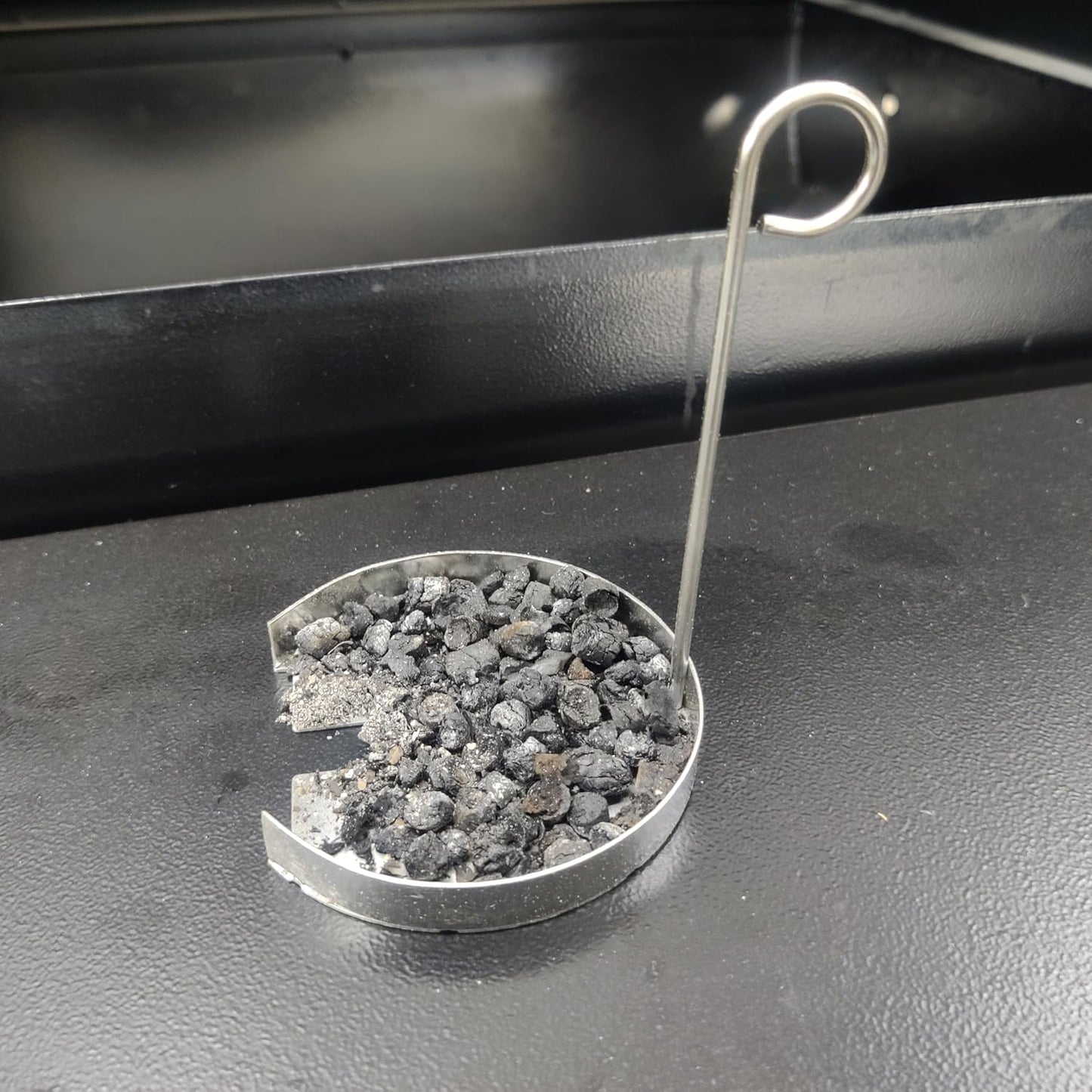 Removedor cenizas olla combustión parrilla pellets
