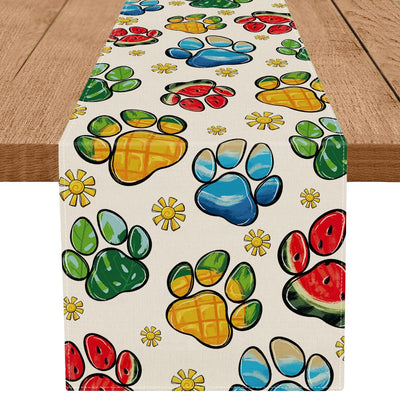 Camino de mesa de verano con patas de perro para cocina y comedor