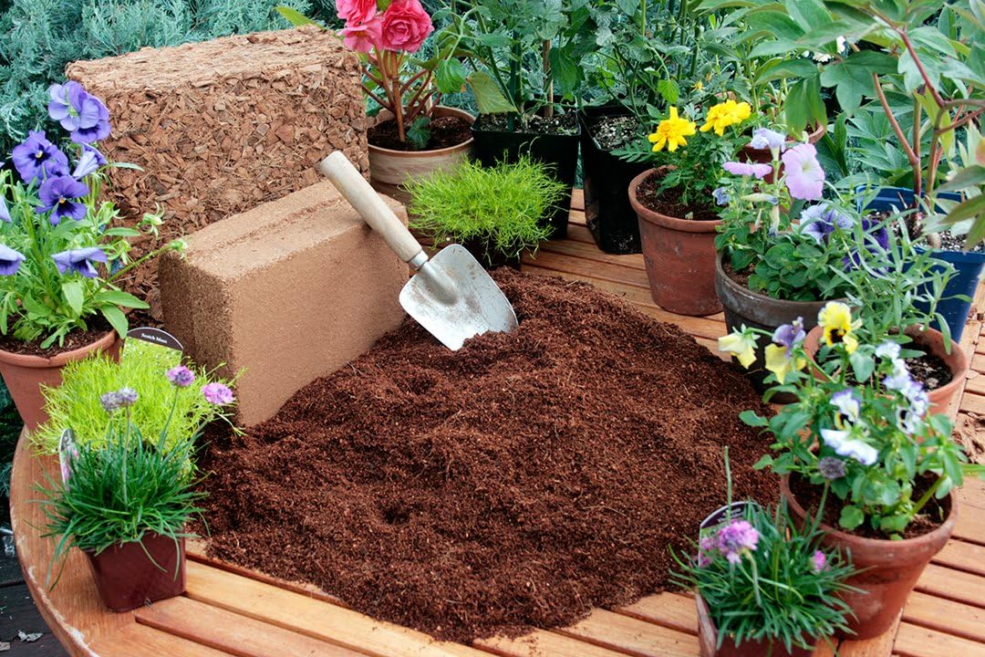 Tierra para macetas con fertilizante 0.6 pies3
