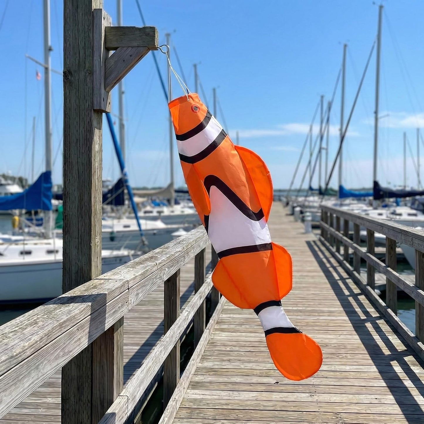Manguito viento pez payaso naranja 40pulg para exterior