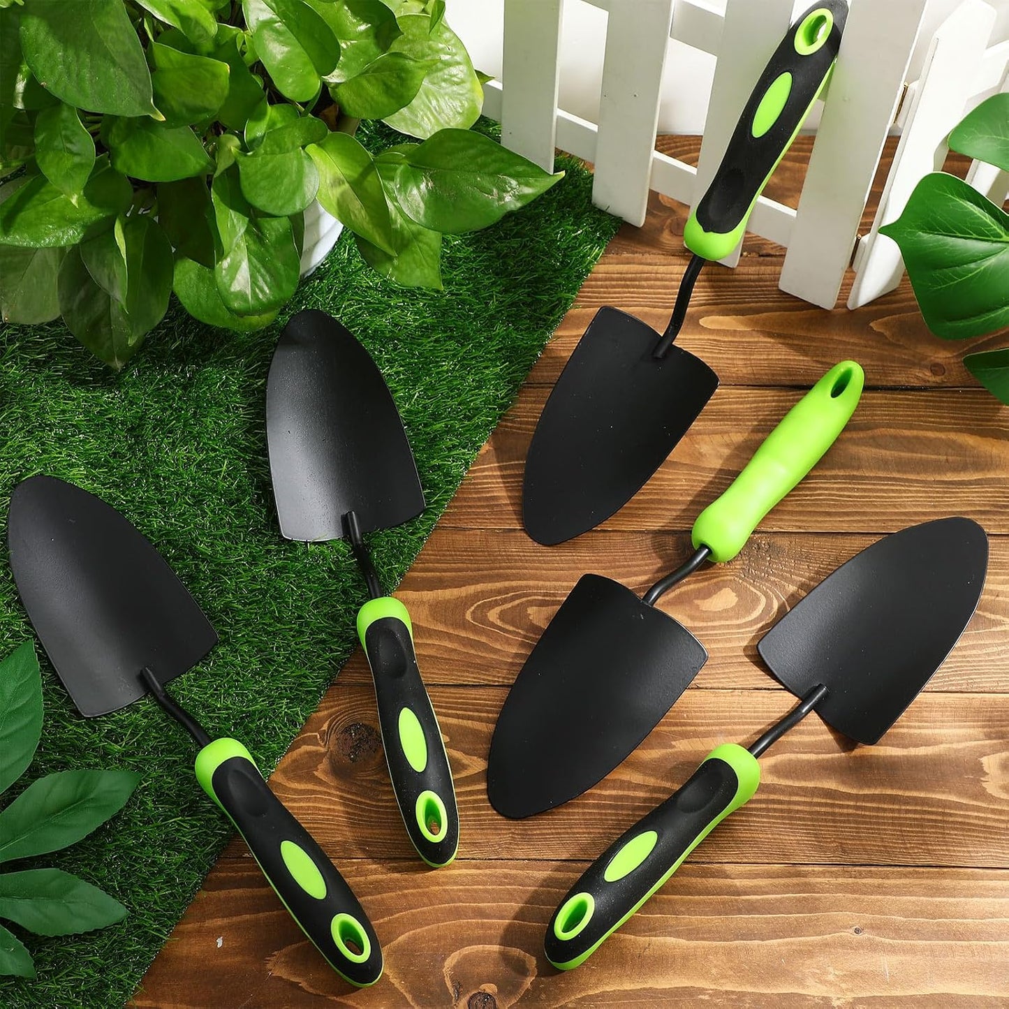Pala jardín aluminio resistente con mango suave