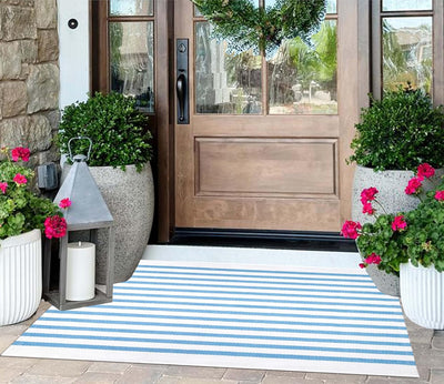 Alfombra área pequeña 2x4 algodón rayas azul claro y blanco