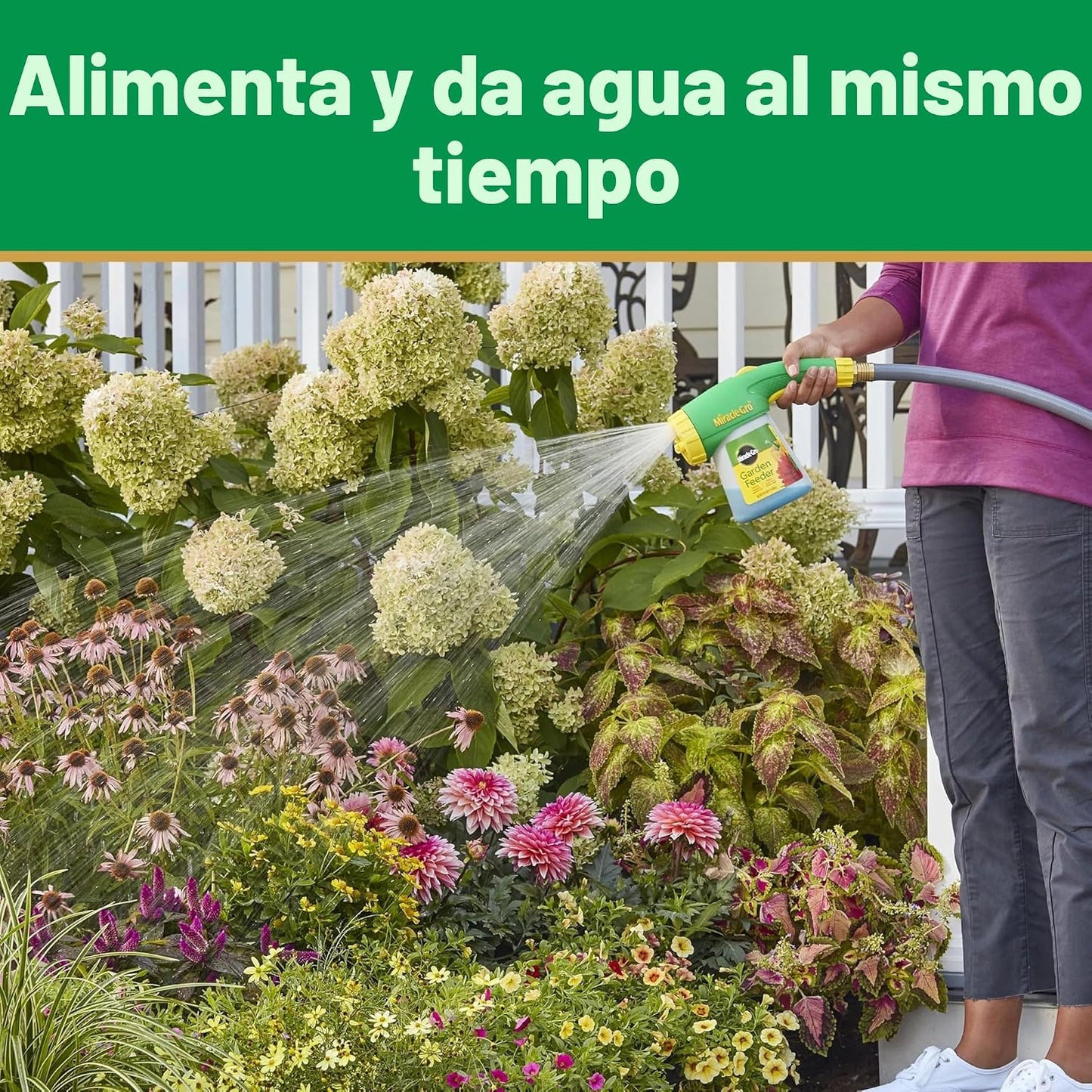 Fertilizante Miracle-Gro para jardín en regador 1libra