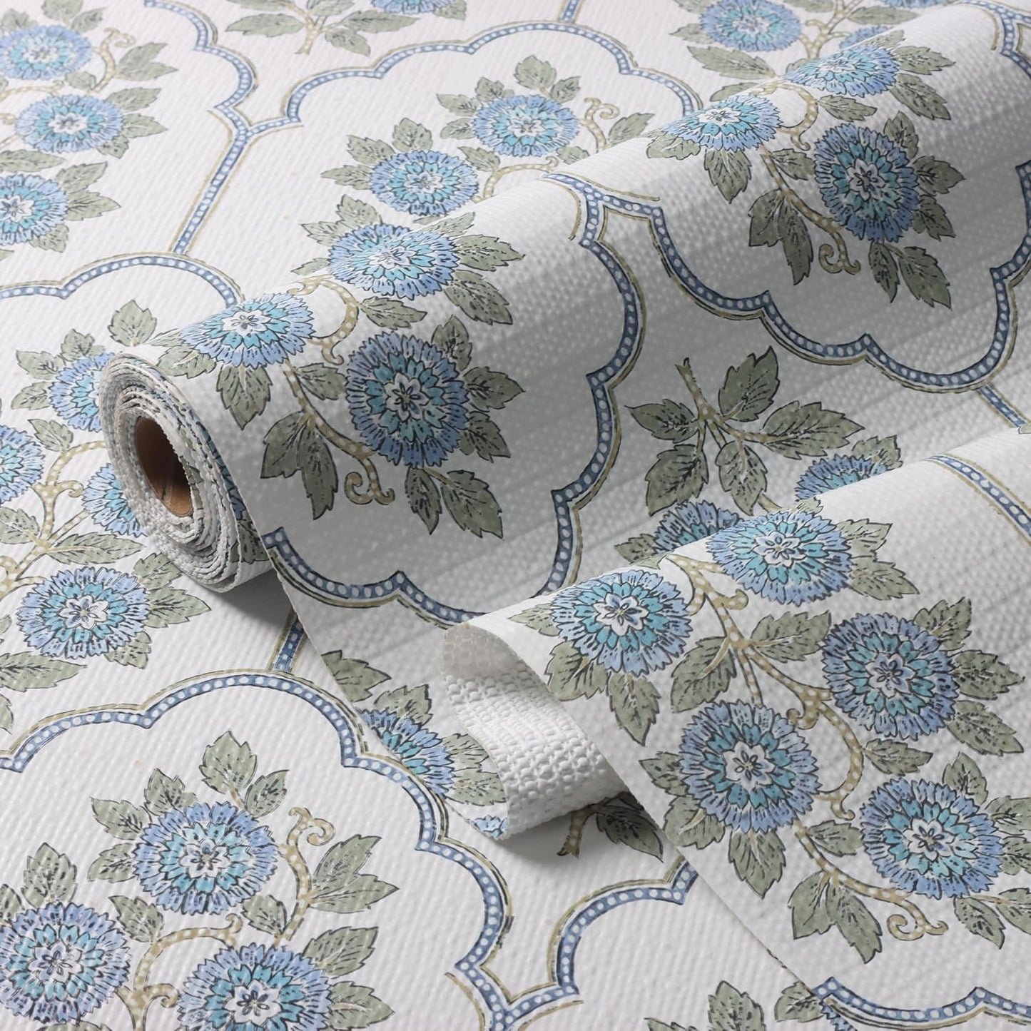 Forro de estante floral azul antideslizante no adhesivo para cajones