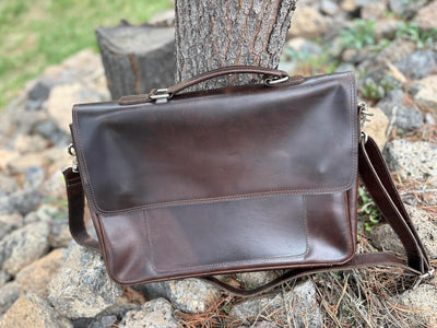 Maletín cuero para hombre con compartimento laptop 15.6pulg